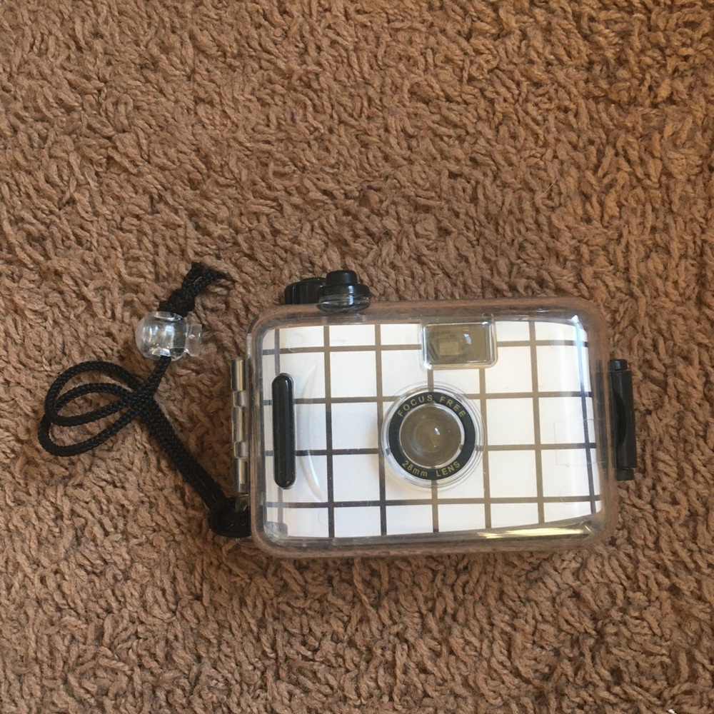 Underwater camera